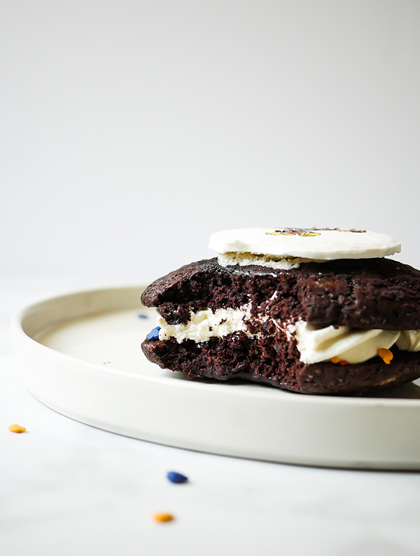 Mickey Mouse Celebration Whoopie Pies // magicaltreatsathome.com