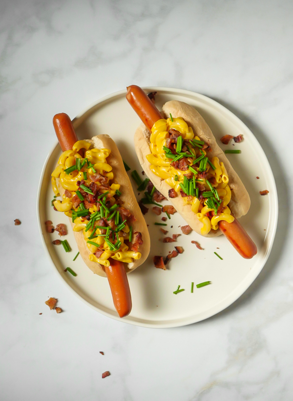 Bacon Mac & Cheese Footlong Hotdog // magicaltreatsathome.com