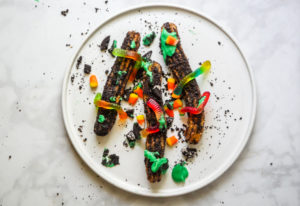 Haul-o-ween Churros // magicaltreatsathome.com