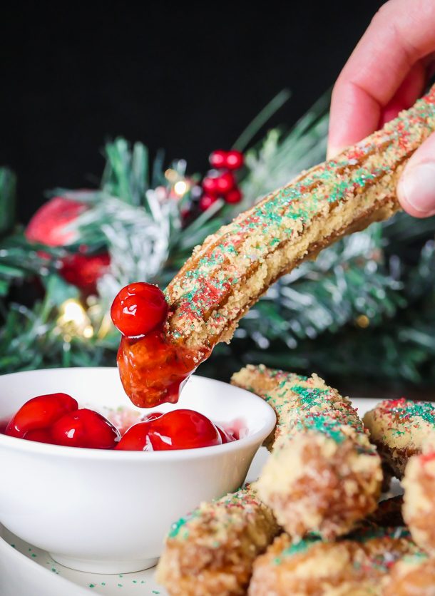 Christmas Tree Churros // magicaltreatsathome.com