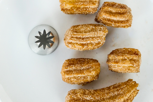 Churro Piping Tips // stirandstrain.com