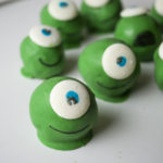 Disney Inspired: Mike Wazowski Cake Balls // magicaltreatsathome.com