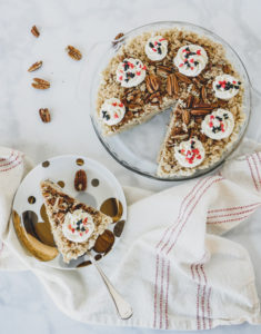 Pecan Pie Crispy Treat // magicaltreatsathome.com