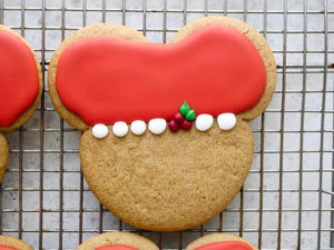 Mickey Holly Christmas Cookies 2020 // magicaltreatsathome.com